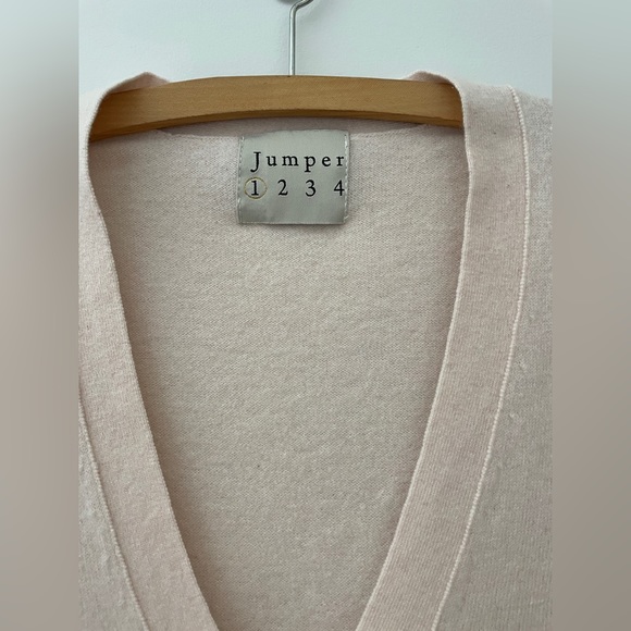 100% Cashmere ‘Jumper 1234’ Blush Cardigan - Picture 3 of 6